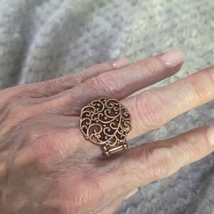 . Copper-Tone Filigree Stretch Ring – Adjustable Fit